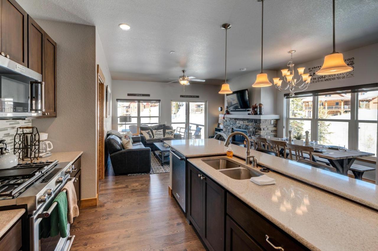 Luxury Chalet #39 With Hot Tub & Great Views - 500 Dollars Of Free Activities & Equipment Rentals Daily Winter Park Exterior photo